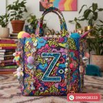 Túi Vải Không Dệt Phong Cách Maximalism: Tuyệt Chiêu Marketing "Bùng Nổ" Thị Giác