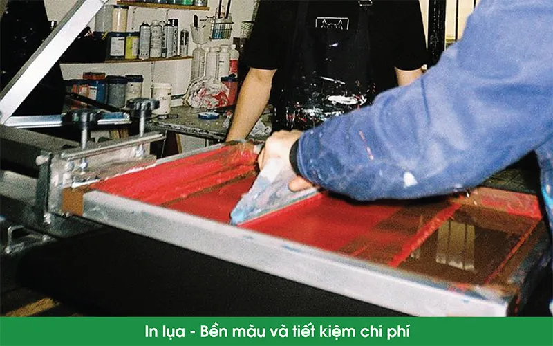 C&ocirc;ng nghệ in lụa v&agrave; in chuyển nhiệt