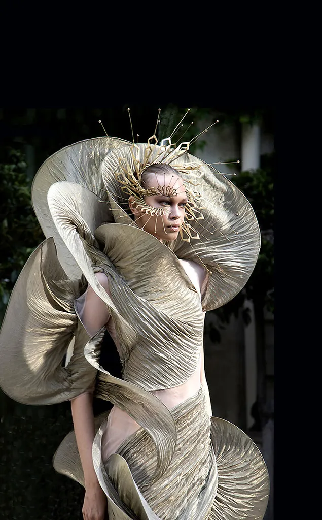 Futuristic là gì? Khám phá Tương lai và Những xu hướng định hình nhân loại Futuristic là gì? Khám phá Tương lai và Những xu hướng định hình nhân loại
